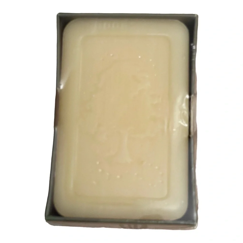 Provence Essentials Scented Green Tea Olive Oil Bath Soap - Picture 2 of 3